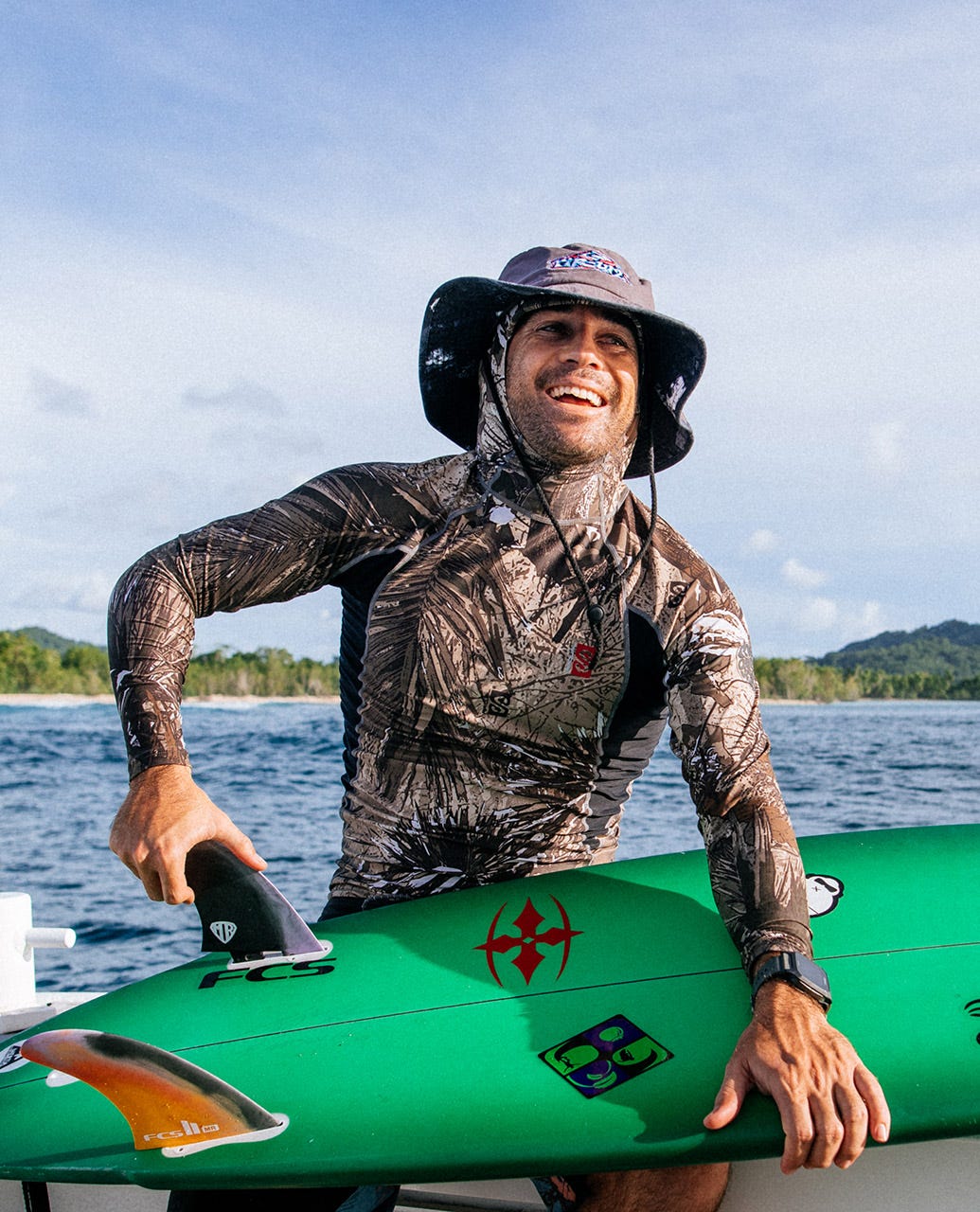 Rip Curl | Search UPF50 Performance Hood Long Sleeve Rash Guard